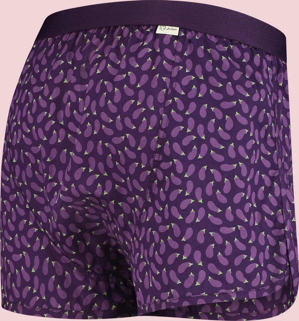 Nachhaltige weite Boxershorts aus Biobaumwolle - violett mit Auberginen - von hinten